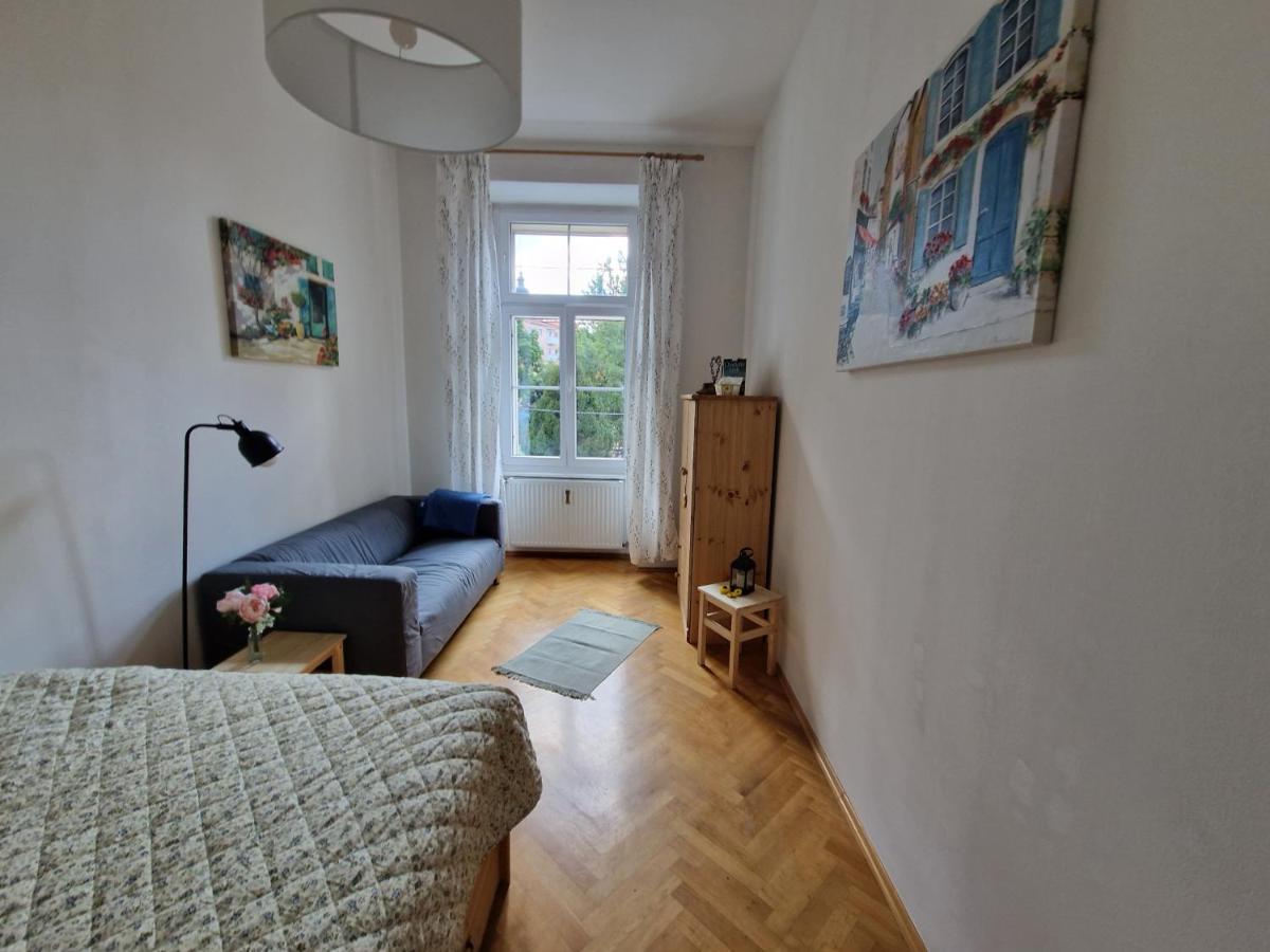 Entzueckendes Apartment Im Zentrum Грац Экстерьер фото